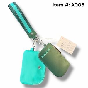 Lululemon Wordmark Ice/Mint Dual Pouch Wristlet Keychain Wallet (A005)